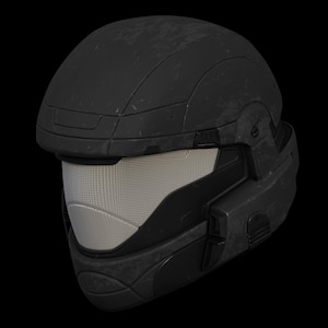 Könnte beinhalten: Ein mattschwarzer Helm mit strukturierter Oberfläche und weißem Visier. Der Helm hat ein futuristisches Design mit kantigen Formen und sichtbaren Details, was auf ein Science-Fiction- oder Militärthema hindeutet. Das Visier hat ein gitterartiges Muster.