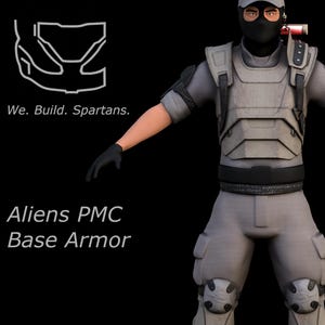 Könnte beinhalten: Digitales Rendering einer Person in grauer Aliens PMC Base Armor. Die Rüstung umfasst eine Brustplatte, Schulterpolster und Knieschützer. Die Person trägt eine schwarze Gesichtsbedeckung und Handschuhe. Der Text "We. Build. Spartans." befindet sich oben links.
