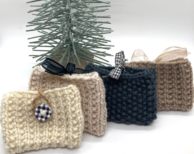 Gift Card Holder / Hand Knitted /Gift Bag / Choice of Color/Hand Made