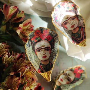 Austern-Schmuckschale "Frida Kahlo", echte Muschel-Schmuckschale, Frida