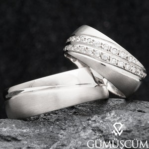 Silver Wedding Rings Sets - Couple Wedding Bands - 925 Sterling Silver Wedding Band Set - His and Hers Silver Wedding Band Set - Wedding Set
