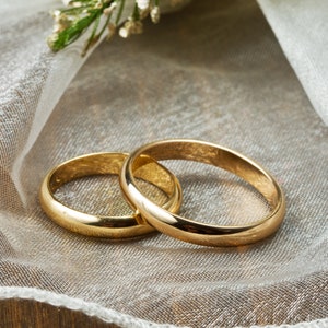 Classic 4mm His and Hers Silver Wedding Rings - 14K Gold Plated Wedding Ring Set Over Sterling Silver - His and Hers Wedding Band Set