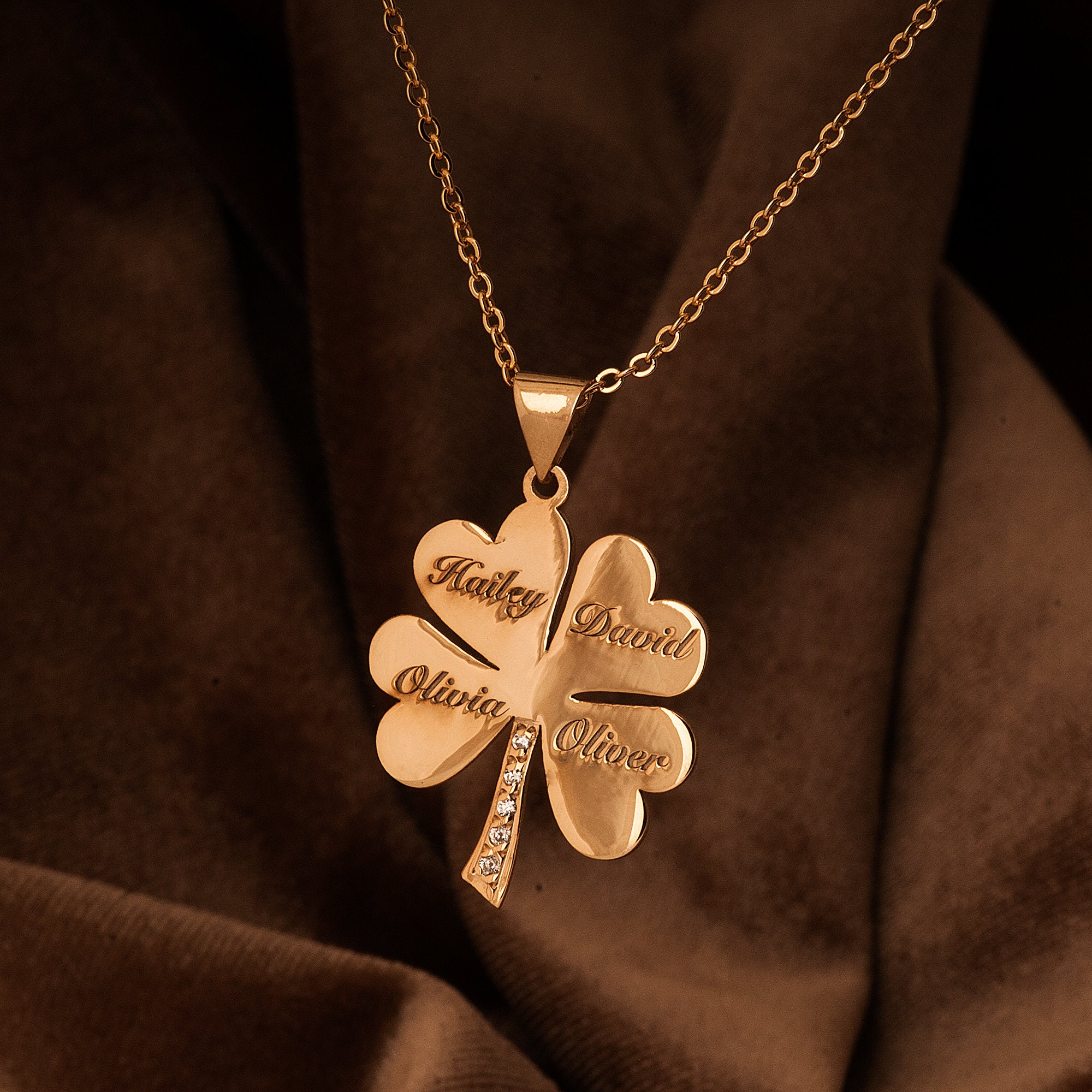 Collane Magnetiche Quadrifoglio – Set Da 4 In Lega Argento – Gioiello Spezzato Per Amiche O Madre E Figlia