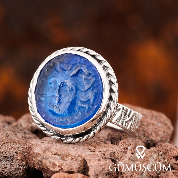 Glass Ring, Intaglio Glass Ring, Ancient Roman Glass Ring. Medusa Signet Silver Ring. Roman Intaglio Silver Ring. Roman Glass Ring