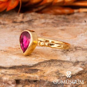 ruby Ring,
red ruby Ring,
ruby Silver Ring,
Gemstone Ring,
Woman Silver Ring,
Amber Gold Ring,
24K Gold Plated Ring,
Silver Ring,
Woman Ring,
Silver Woman Ring,
Statement Rings,
Mother day gift,
Baltic Amber Ring,