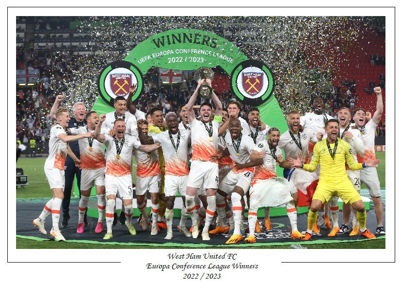 ウェストハム　2022/23 UEFAヨーロッパカンファレンスリーグ 優勝記念品 マンCITY CL、セビージャEL、ウエストハムECL 優勝記念 額入り