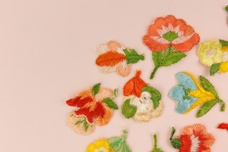 Collection of 12 Vintage Embroidered Flower Appliques in Peach Pink and Yellow, Silk Floral image 5