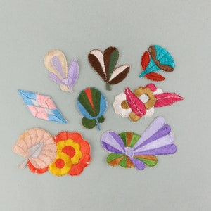 Collection of 8 Vintage Embroidered Flower and Art Deco Shape Appliques in Pastel Colours image 1