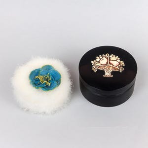 Vintage Art Deco Black Plastic Floral Powder Puff Box, Swansdown Feather Puff, Antique Vanity 20s, 30s