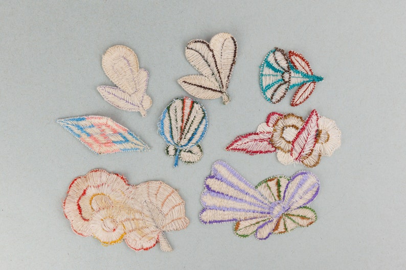 Collection of 8 Vintage Embroidered Flower and Art Deco Shape Appliques in Pastel Colours image 6