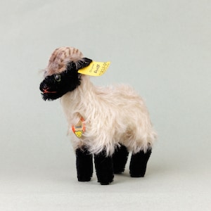 送料無料☆シュタイフ☆Mountain Sheep Snucki 12cm オールID's