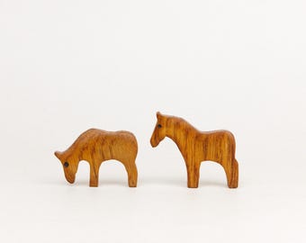 2x Vintage Wooden Toy Animals Horses, Folk Art, Zoo Farm Animals, Stained Wood, Mid 20th Century, Handmade, Woodpecker Toys, Ostheimer