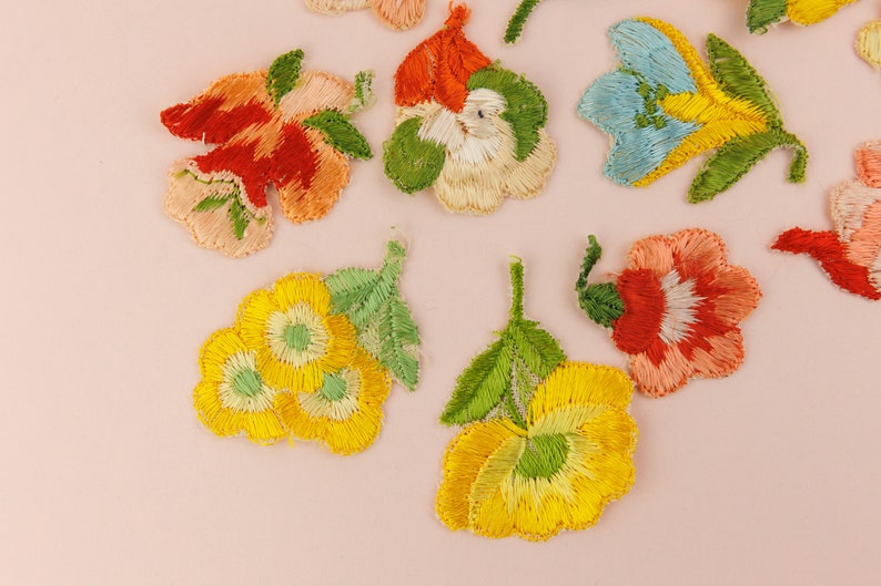 Collection of 12 Vintage Embroidered Flower Appliques in Peach Pink and Yellow, Silk Floral image 4