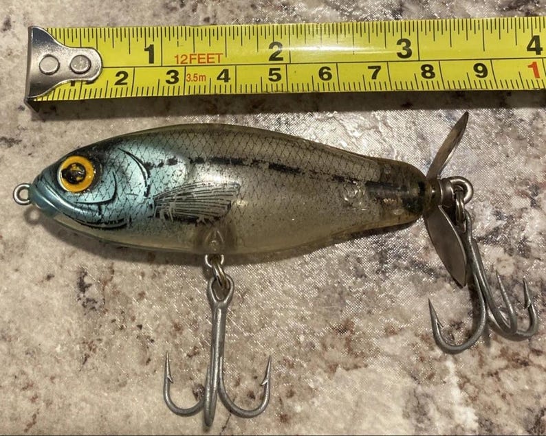 Need Eye Rivet Discontinued Bomber RIP SHAD •transparent Blue Head • Screw Tail • RARE ...