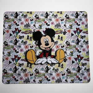 Tappetino per mouse Disney Topolino / Topolino / Decorazioni per ufficio Disney / Estetica / Personaggi Disney / Accessori per ufficio / Fan Disney / Regalo
