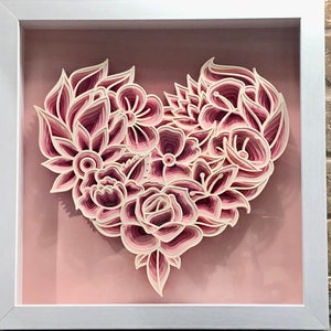Mandala 3D Floral Heart in un 9x9 White Shadow Box / Cuore / Shadow Box / Cuore floreale / Amore / Cuore 3D / Mandala / Cuore rosa / Decorazione murale