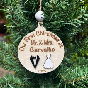 Our First Christmas Married Ornaments| Mr.&Mrs. Ornament Keepsake Newlywed Gifts| Personalized Wedding Christmas Ornament| Married Ornament