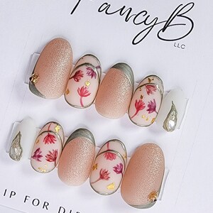Dainty Floral Press on Nails Hand Painted Delicate Flowers - Etsy