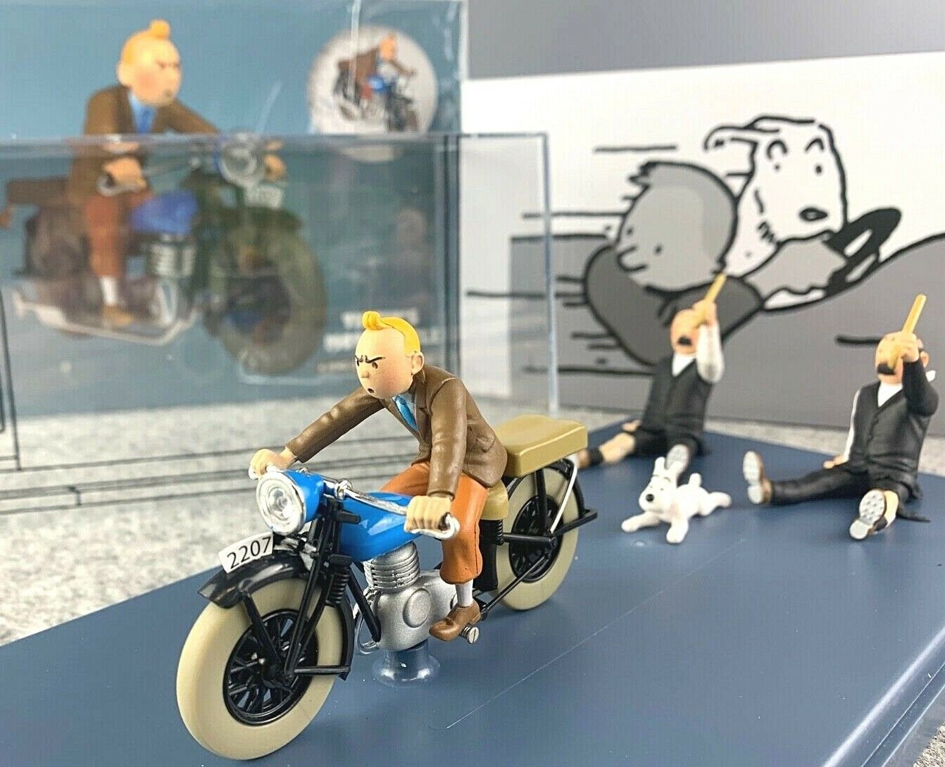 La moto de Tintin 70 (2021) - Tintin