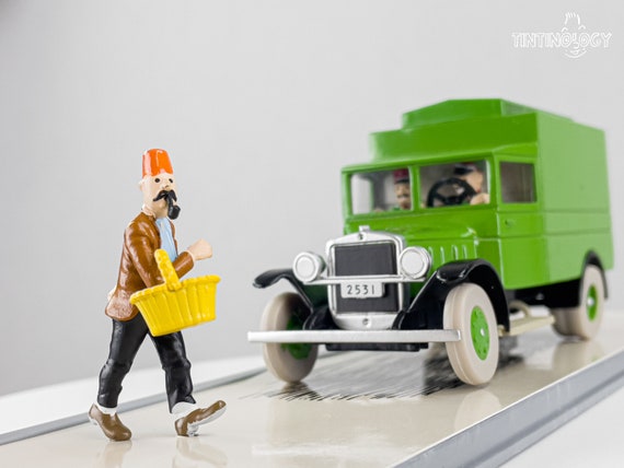 Moulinsart Tintin Car # 5 Fourgon Cellulaire Truck - Ottokars