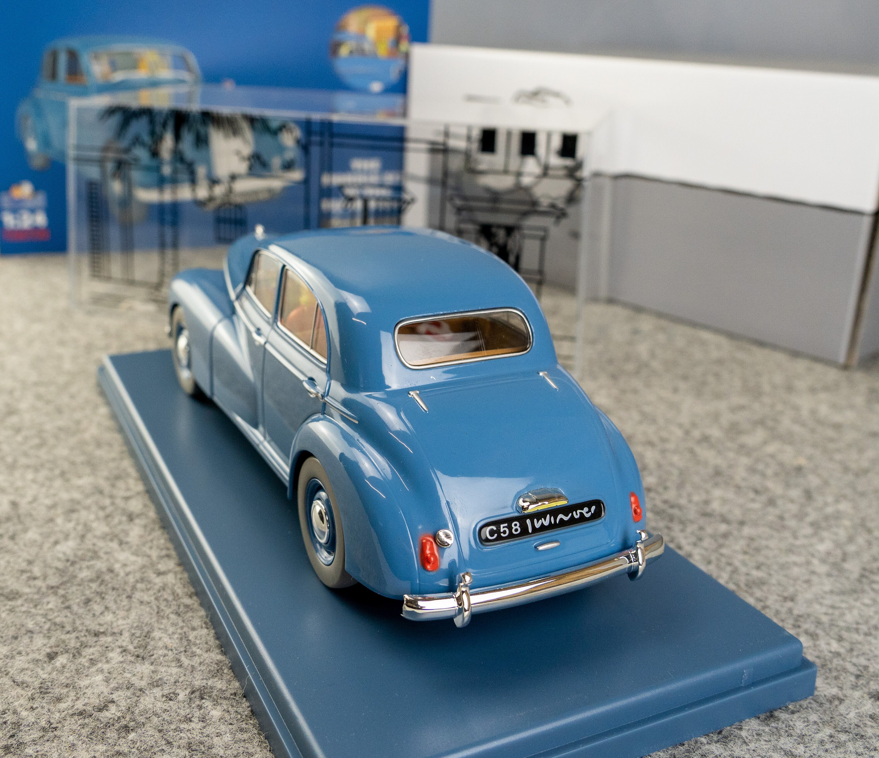 Voiture Tintin Hachette – Morris Six Des Partisans – Au Pays De L'or Noir – Échelle 1:24 – Neuve