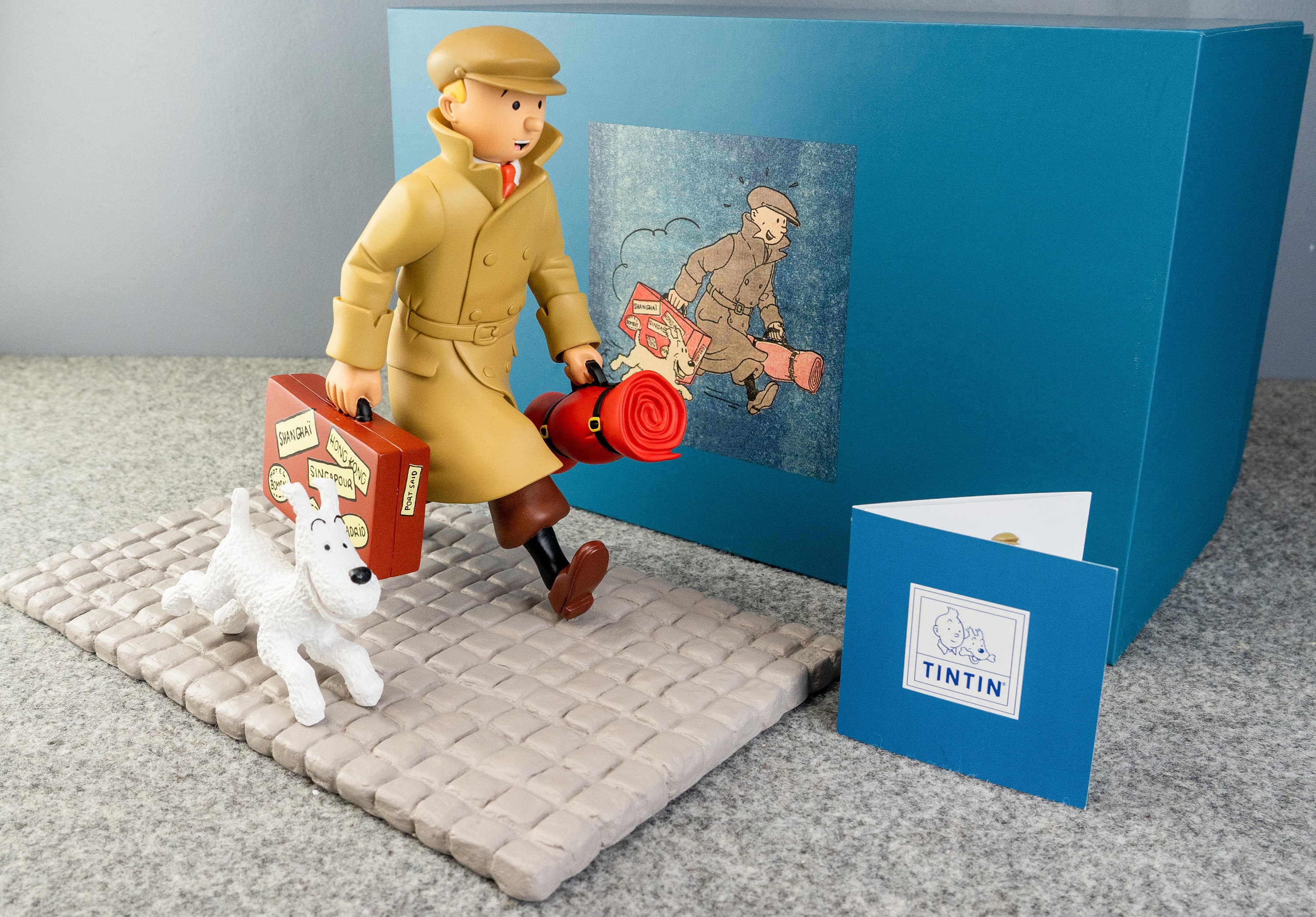 Tintin Retrouvailles : Statuette Herge/Petit Vingtieme 22cm Modèle