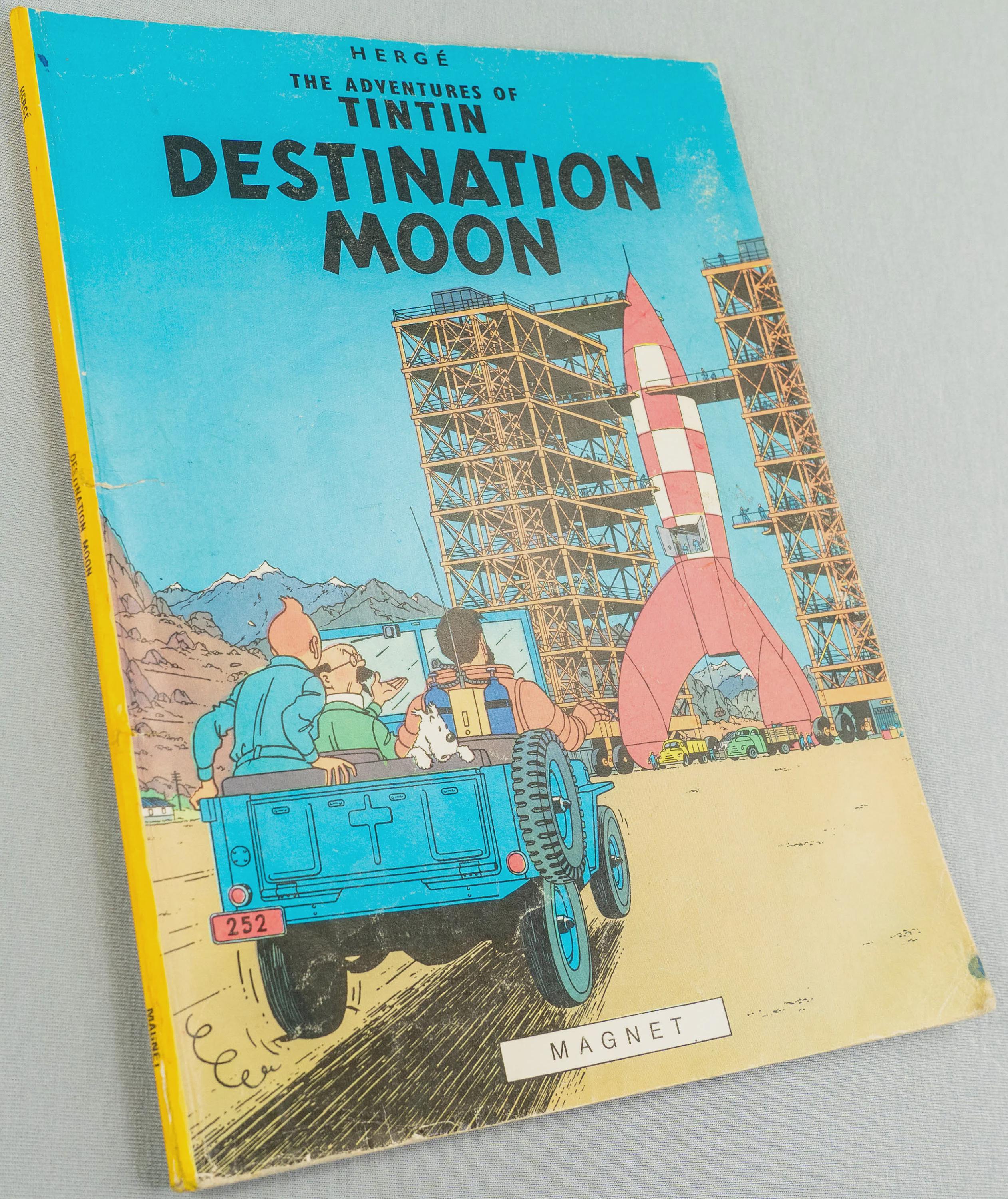 Tintin Book Set #1-18 Vintage Magnet UK Paperback Editions VGC