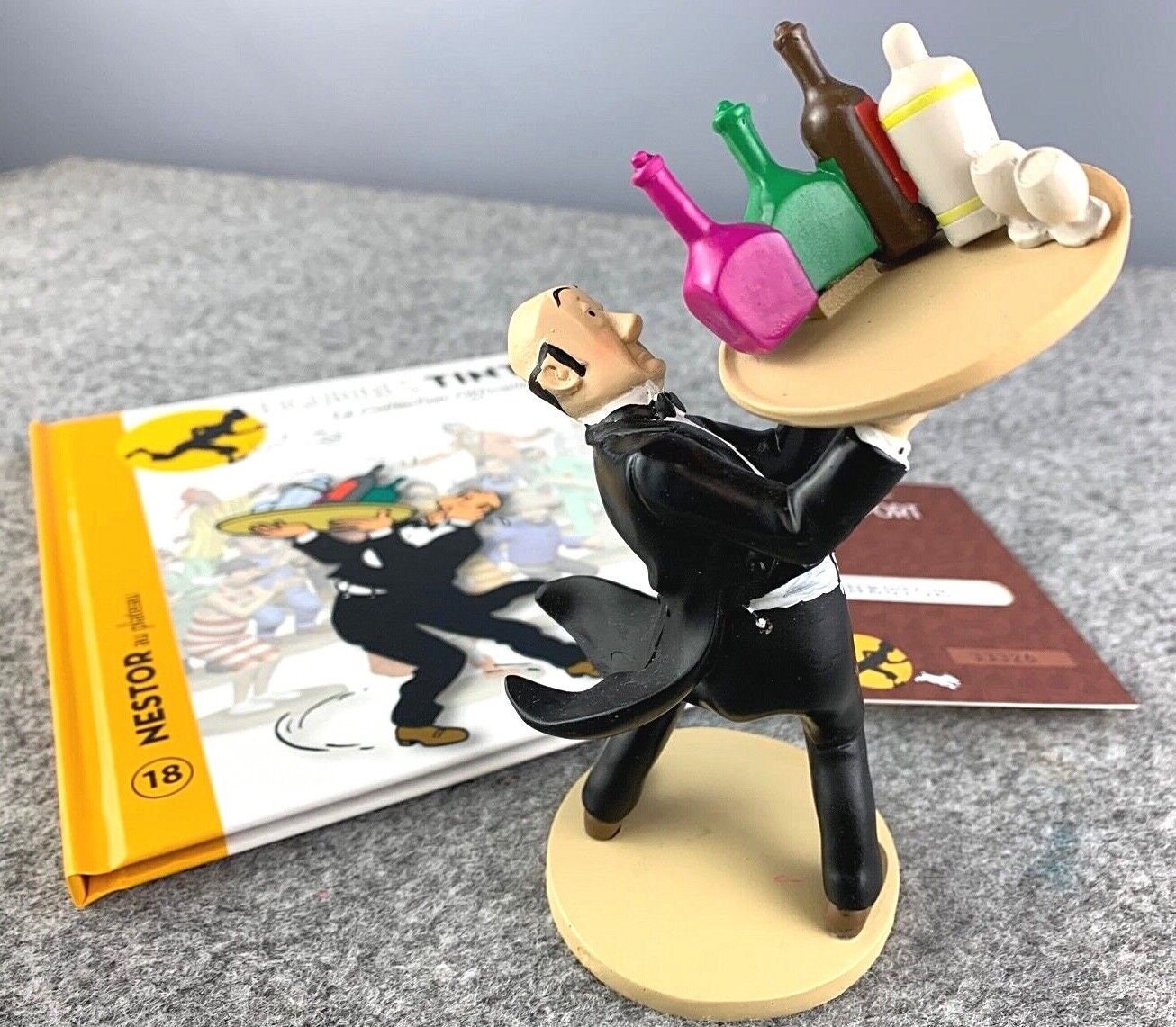 Figurine Tintin Nestor Halambique N°87 - Livre Inclus - Neuf Sous Blister