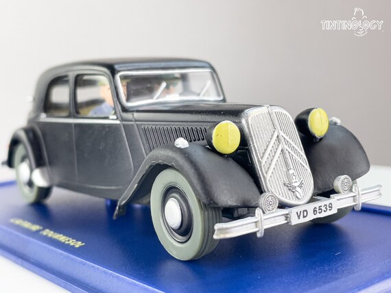 ATLAS TINTIN CAR #22 Citroen 15/6 - the Calculus Affair Herge