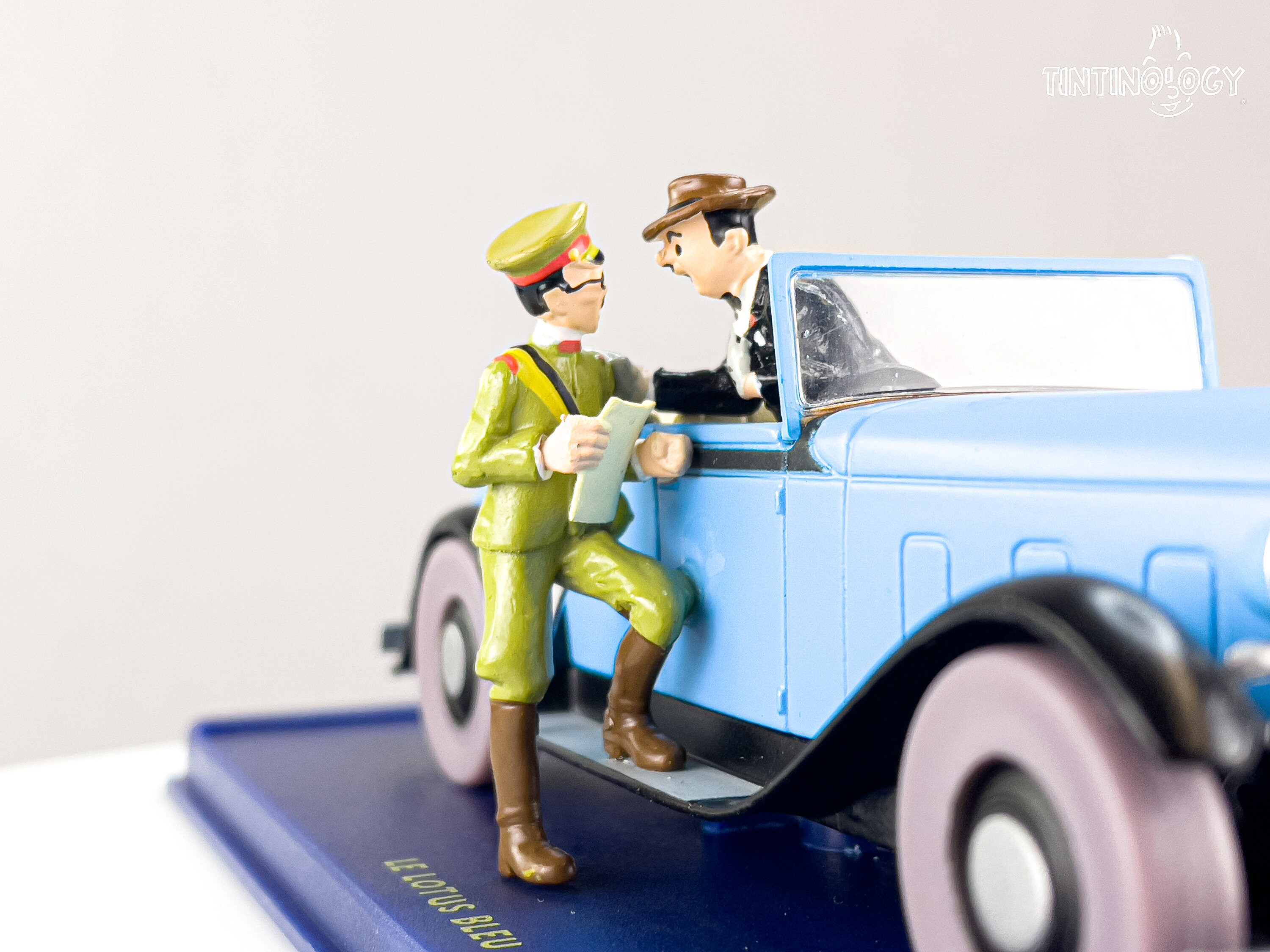 Tintin Atlas (35) - Chrysler Six 1931 Lotus Bleu - 1/43 - Neuf En Boîte