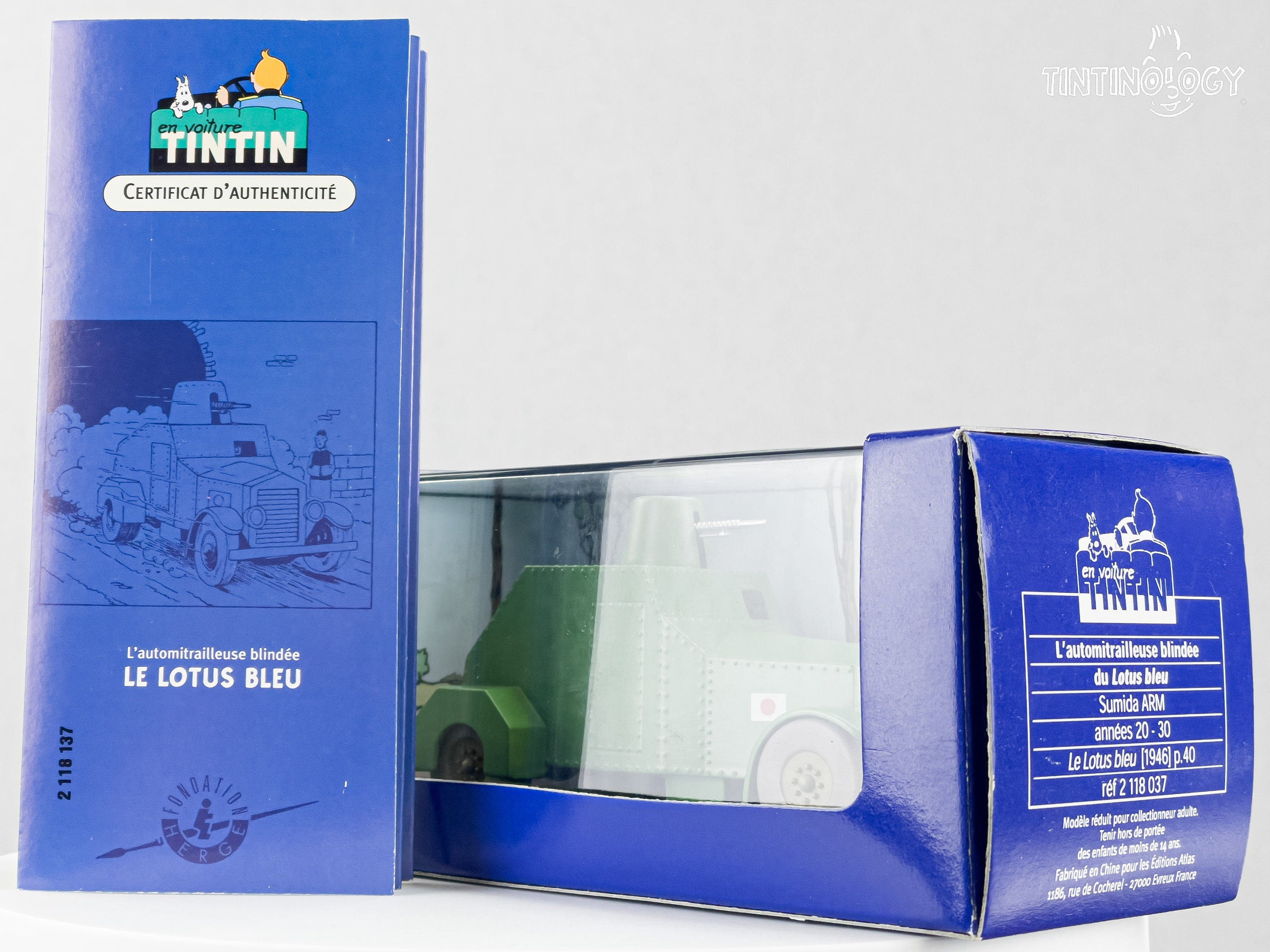 ATLAS TINTIN CAR # 37 Armoured Car - the Blue Lotus Herge Model