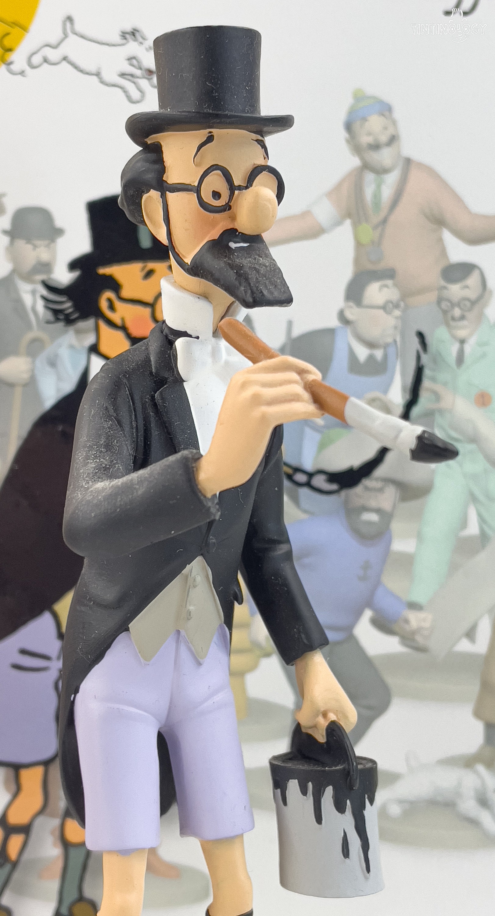 Figurine Moulinsart Tintin - Le professeur Siclone au pinceau (kiosque)