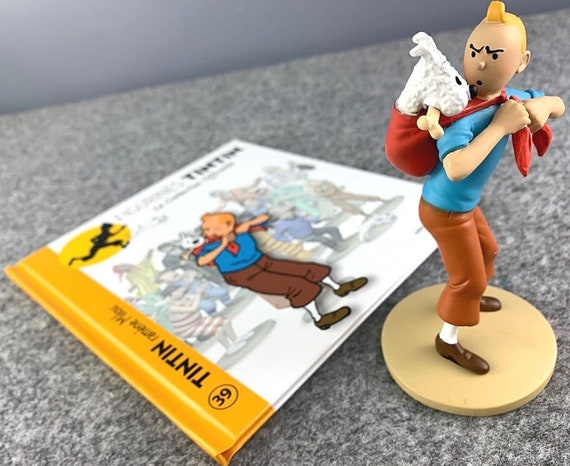 Tintin Figurine Officielle # 39 Tintin With Snowy on Back