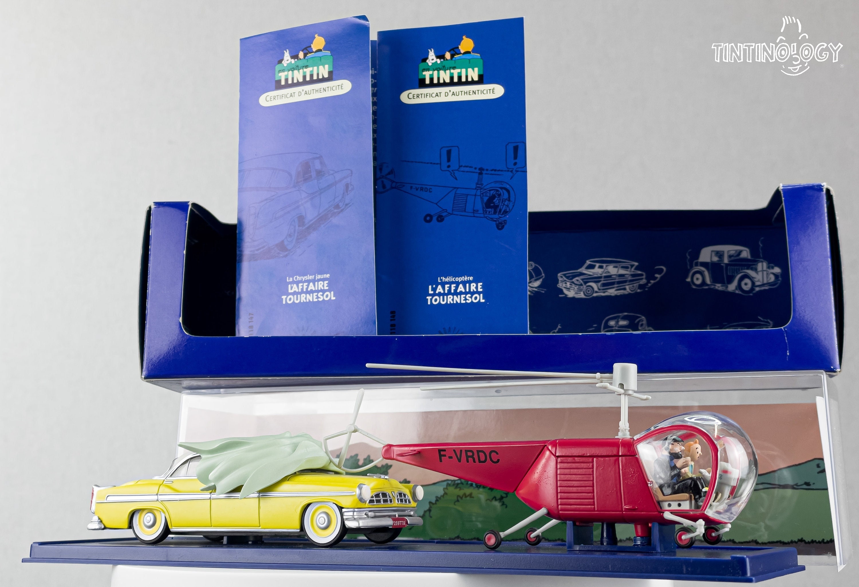 Tintin rouge L'hélicoptère Tournesol 0 Chrysler Atlas – L'affaire