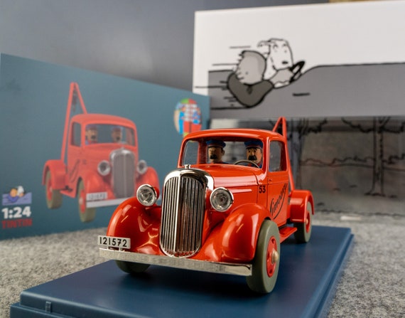 VOITURE TINTIN 1/24 29933 Tow Truck: Land Black Gold Hachette Car