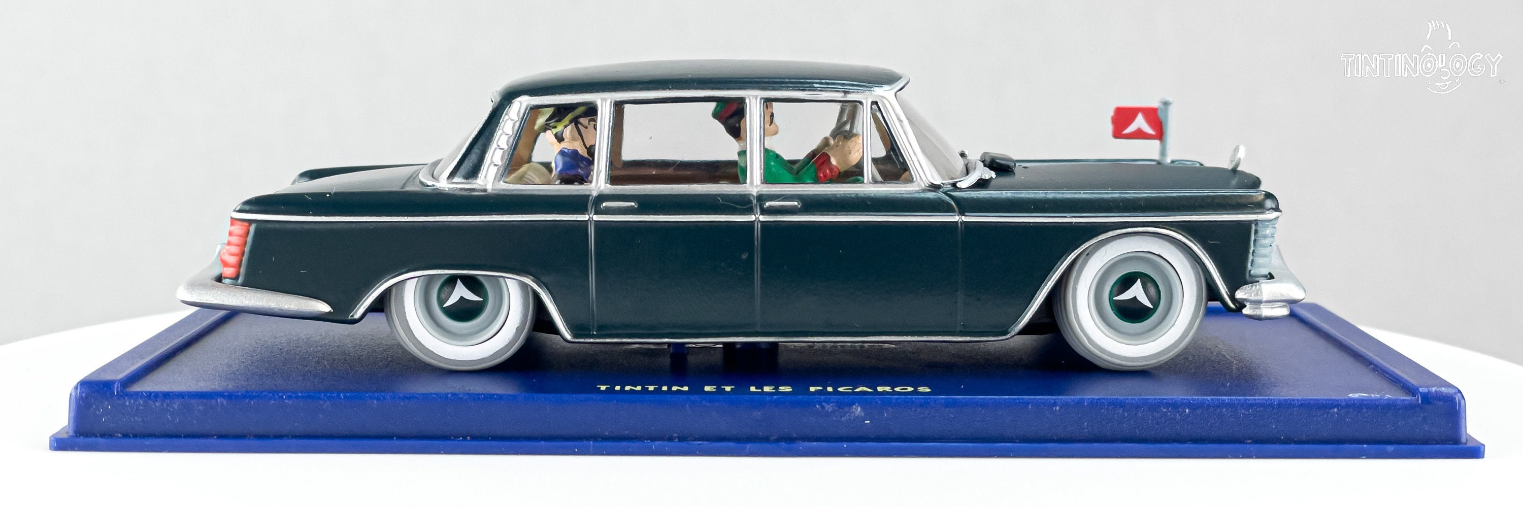 TinTin ミニカー　1/43 Limousine / Picaros ATLAS TINTIN Car # 11 Government Limo - Picaros Herge Model