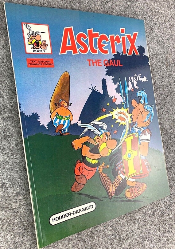 Complete Set of Vintage 1980's Asterix Paperback Books #1 Complete Set of Vintage 1980's Asterix Paperback Books #1