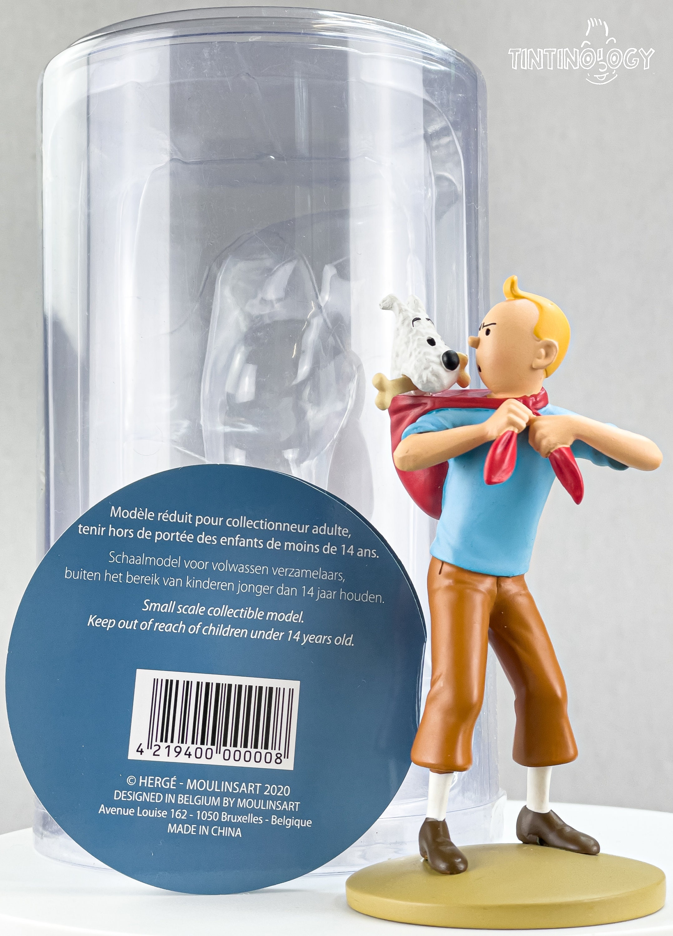 Tintin Figurine Moulinsart 42194: Tintin Carrying Snowy 12cm Herge