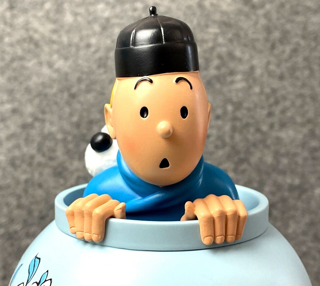 Des figurines Tintin et une maquette de La Licorne aux enchères à Nancy