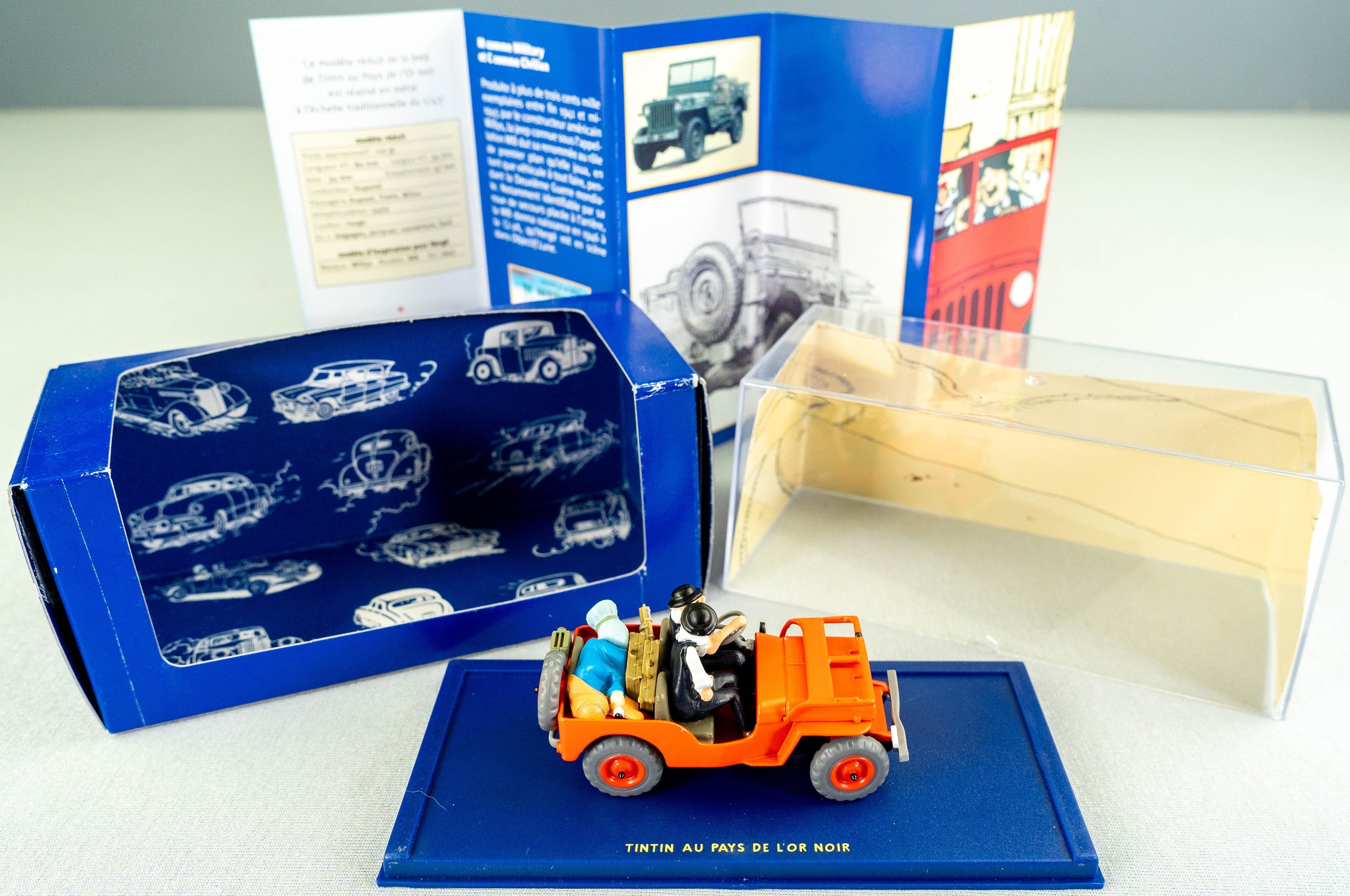 ATLAS TINTIN CAR # 7 Red Willies Jeep - Land of Black Gold Herge