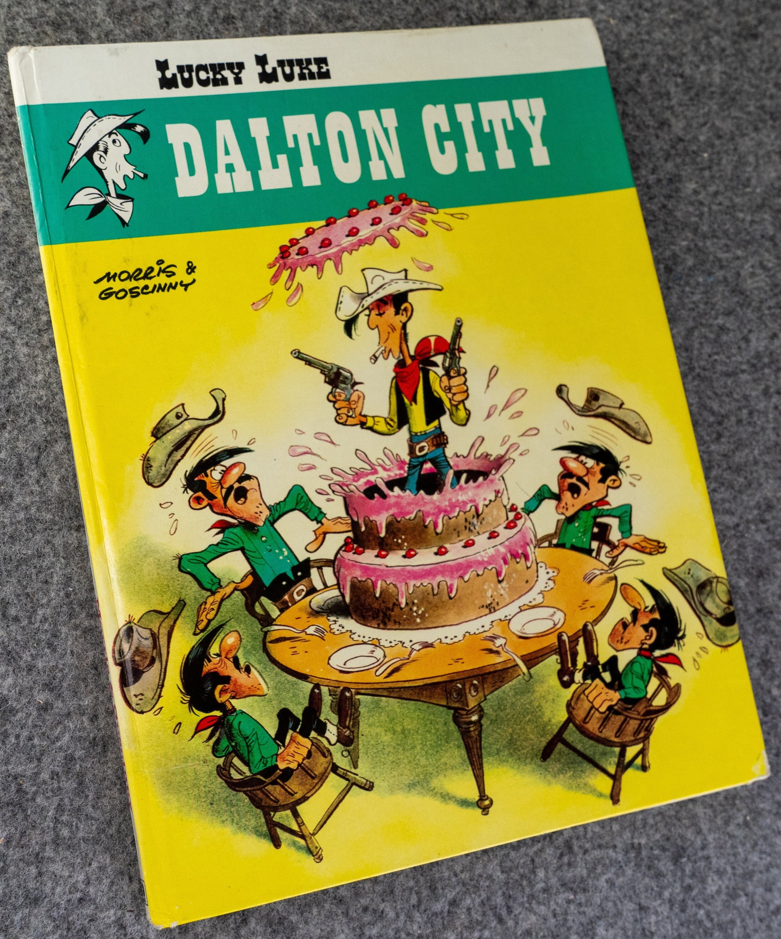 Vintage Lucky Luke Dalton City 1st Edition HB Comic Book by