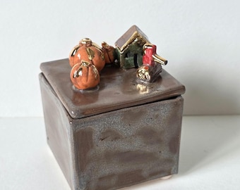 Ceramic Jewelry Box Handmade, Gift for Her, Small Trinket Dish, Ring Holder, Birthday Gift, Bridesmaid Gift, Jewelry Organizer