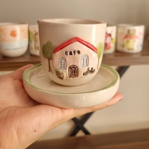 Ceramic coffee mug / cup with cute little home