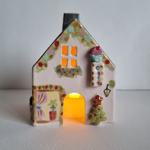 Handmade ceramic christmas candle holder,ceramic tea light holder,handmade ceramic tea light holder,ceramic christmas candle holder house