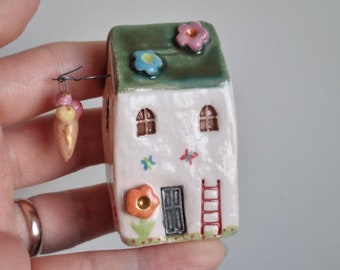 Ceramic house with icecream,miniature summer house with surf board,miniature summer house,ceramic summer house with hearts and flower