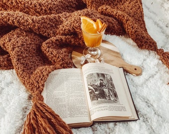 CROCHET PATTERN ⨯ Spiced Cider Throw Blanket by Fiction + Fibers, Beginner Crochet Digital Pattern