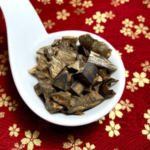 White Kyara Chips | 100% Naturally Cultivated | Kynam Kinam Agarwood | China Hainan | 50 Grams Pack