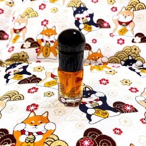 White Kyara Oud Oil | Traditional Steam Distillation | 100% Pure & Natural | Kynam Kinam Agarwood Oudh | China Maoming | 2.5 Grams