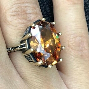 bague Alexandrite vintage • Bague de fiançailles ou de promesse Dainty June Birthstone • Cadeau d&#39;anniversaire pour elle • HRJ1A9