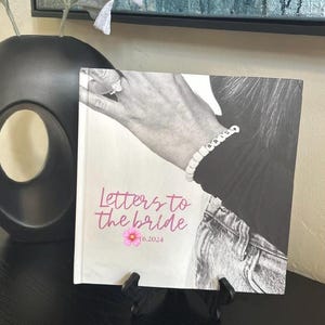 Letters to the bride - Custom-made hardcover photo album - (30 pages, customizable) - 20 x 20 (8" x 8") or 27 x 27 cm (11" x 11")